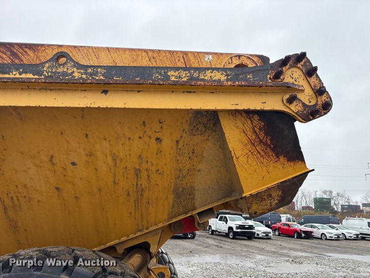 image for item YA1596 2018 Bell B30E articulated haul truck