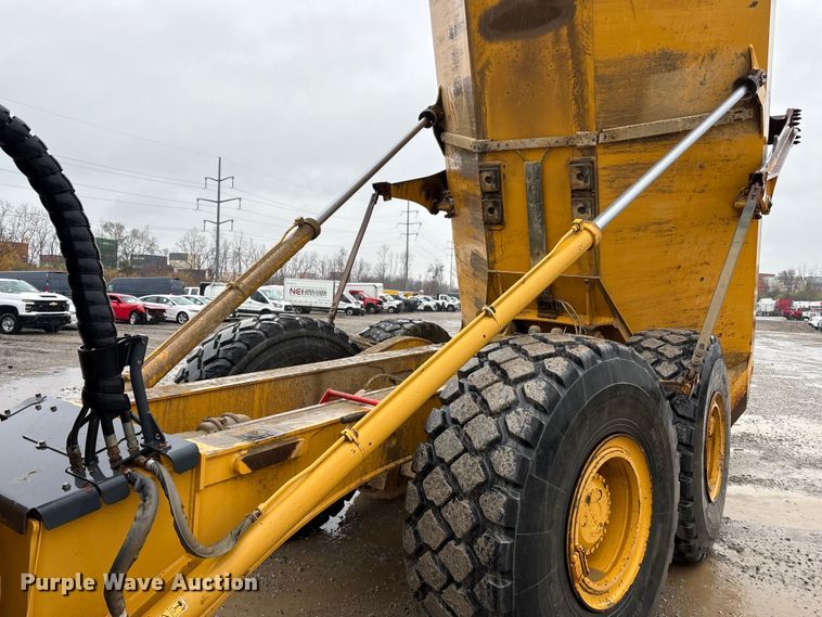 image for item YA1596 2018 Bell B30E articulated haul truck