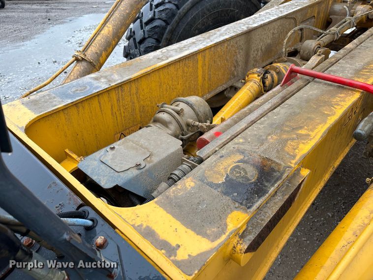 image for item YA1596 2018 Bell B30E articulated haul truck