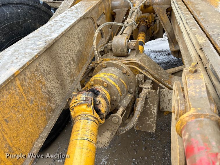 image for item YA1596 2018 Bell B30E articulated haul truck