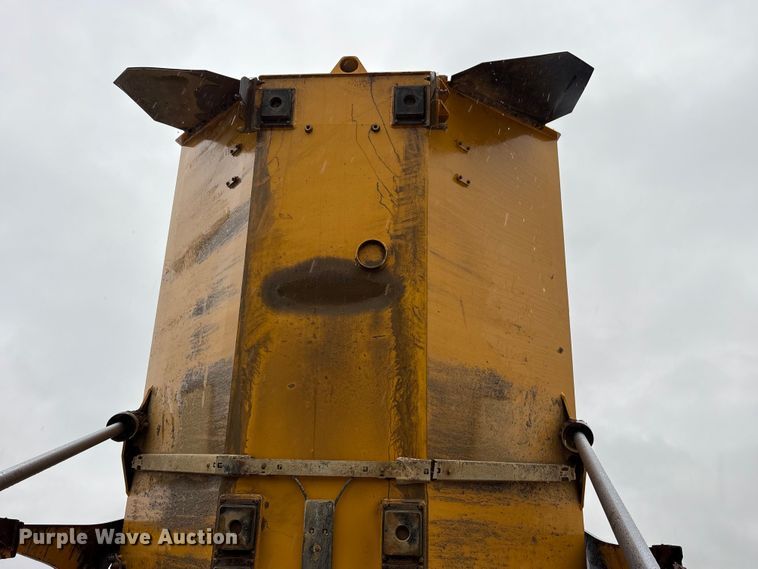 image for item YA1596 2018 Bell B30E articulated haul truck