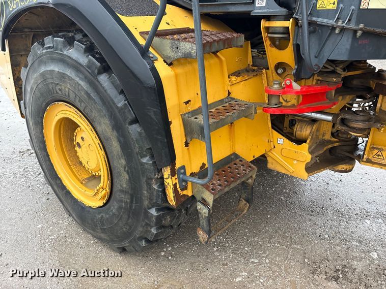 image for item YA1596 2018 Bell B30E articulated haul truck