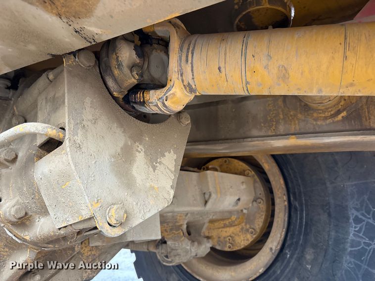 image for item YA1596 2018 Bell B30E articulated haul truck