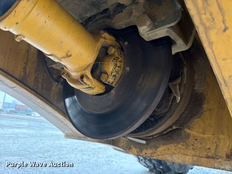 image for item YA1596 2018 Bell B30E articulated haul truck