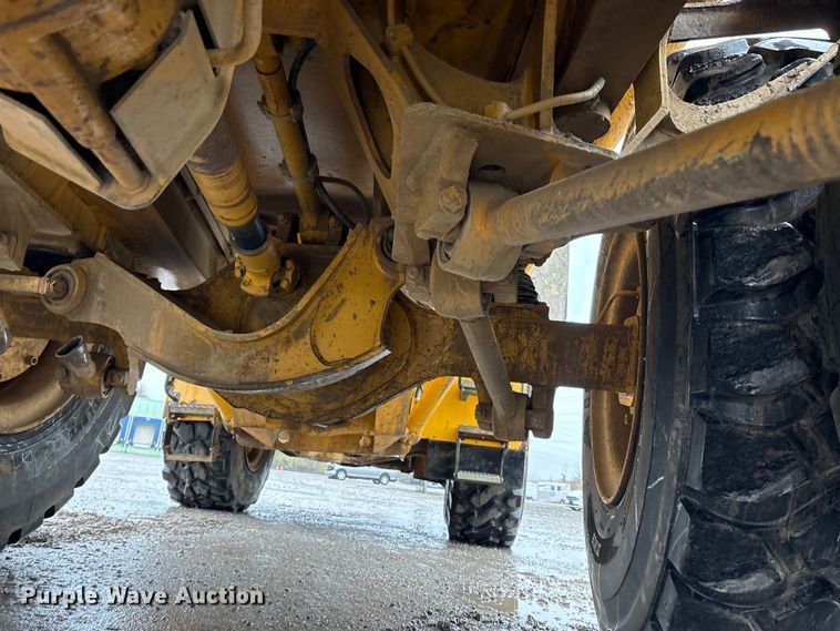 image for item YA1596 2018 Bell B30E articulated haul truck