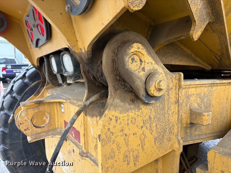 image for item YA1596 2018 Bell B30E articulated haul truck