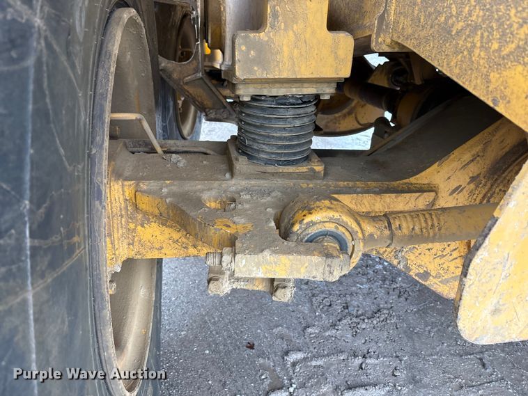 image for item YA1596 2018 Bell B30E articulated haul truck