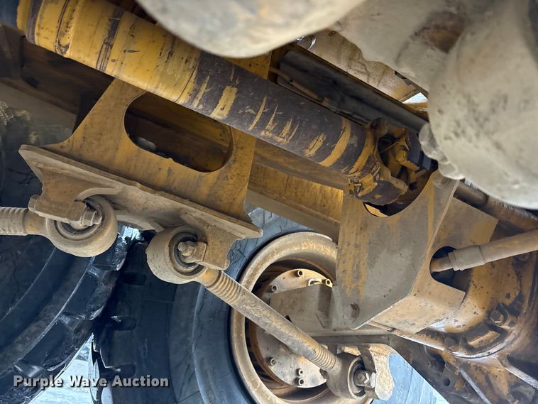 image for item YA1596 2018 Bell B30E articulated haul truck