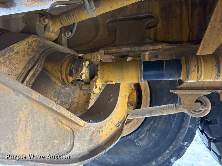 image for item YA1596 2018 Bell B30E articulated haul truck