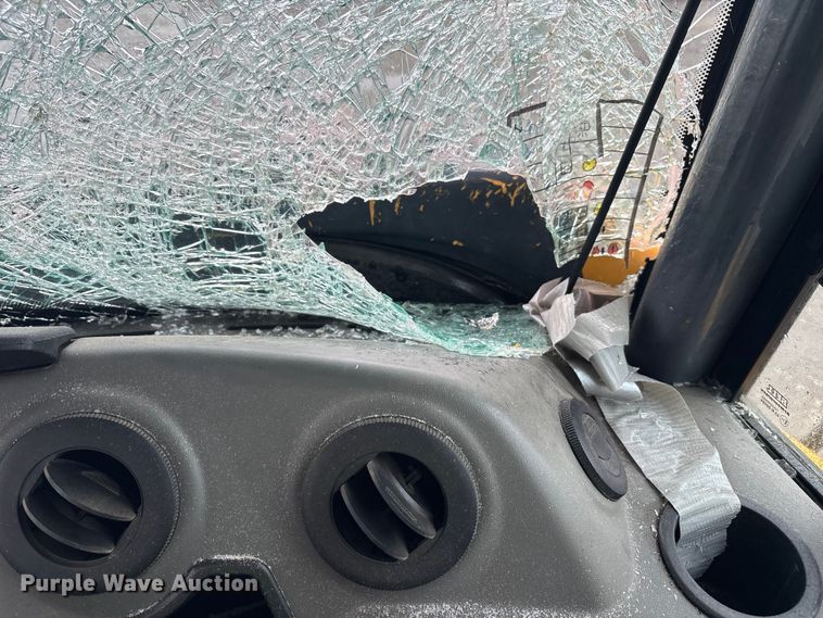 image for item YA1596 2018 Bell B30E articulated haul truck