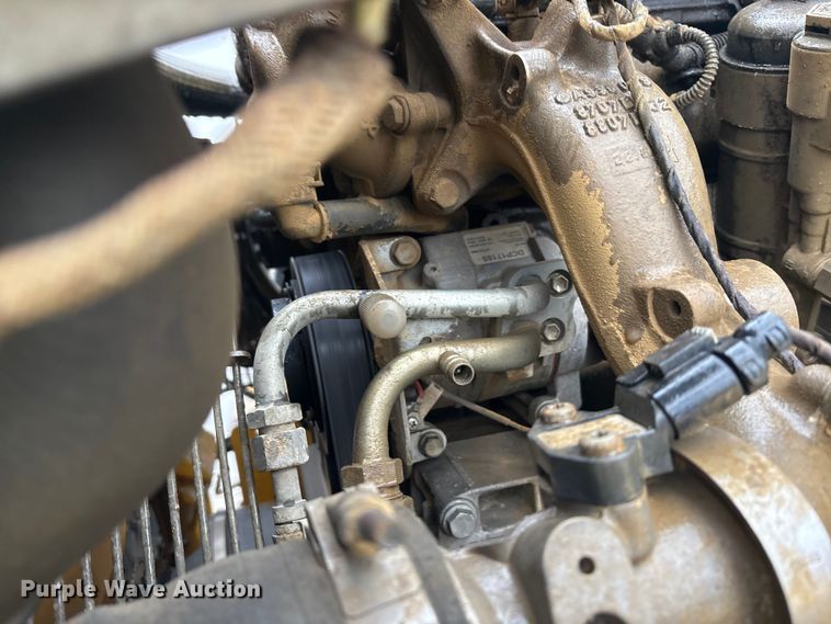 image for item YA1596 2018 Bell B30E articulated haul truck