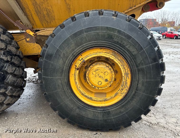 image for item YA1596 2018 Bell B30E articulated haul truck