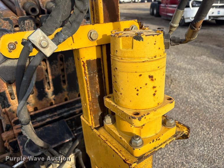 image for item YA1607 2008 Vermeer D24x40 directional boring unit
