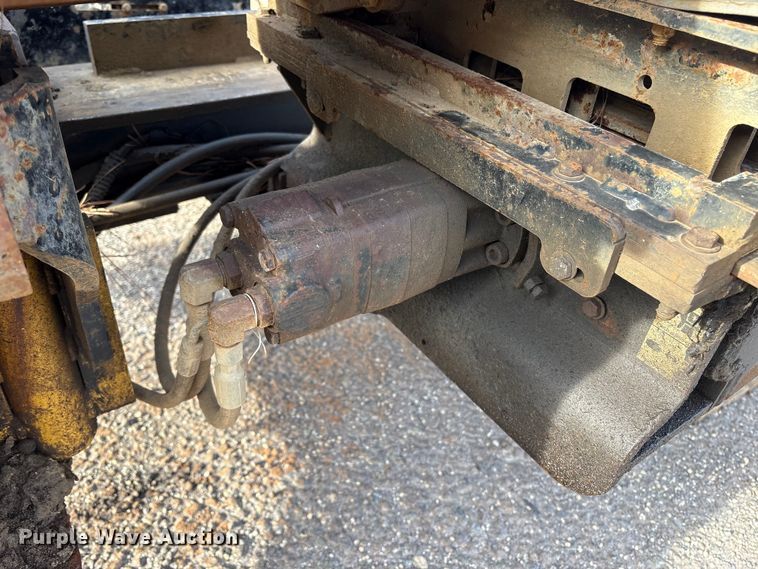 image for item YA1607 2008 Vermeer D24x40 directional boring unit