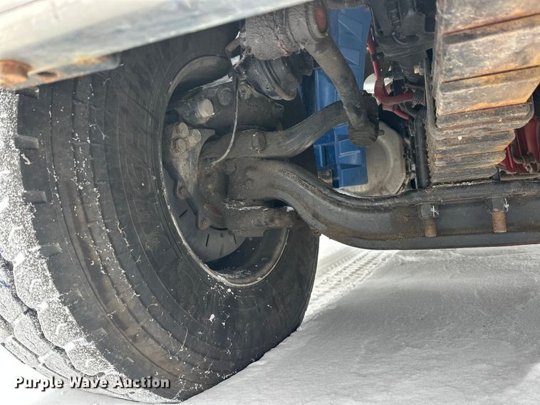 image for item YA1625 2024 Western Star 47X hydrovac truck