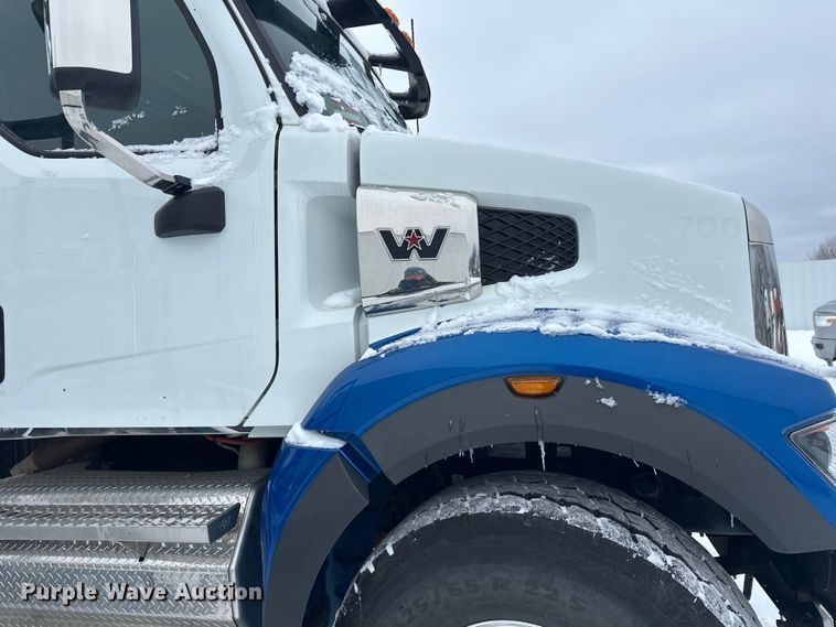 image for item YA1625 2024 Western Star 47X hydrovac truck