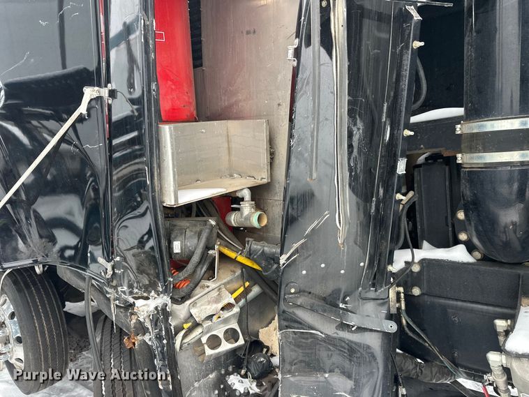 image for item YA1625 2024 Western Star 47X hydrovac truck