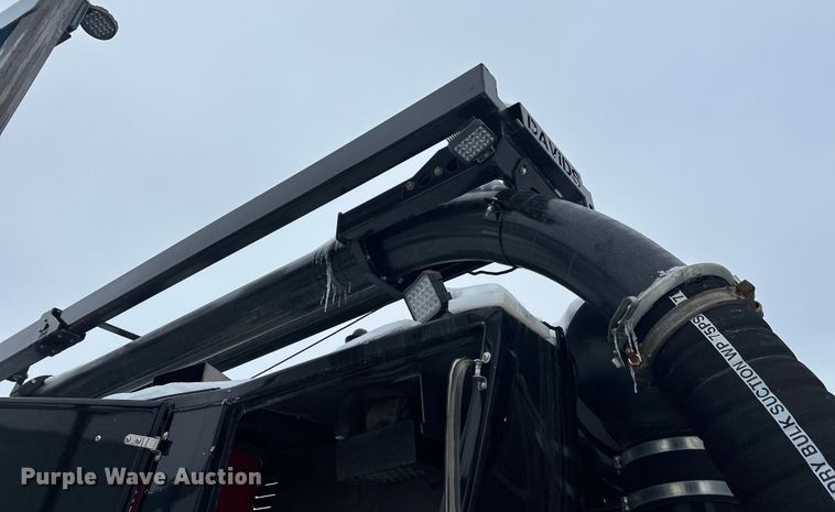 image for item YA1625 2024 Western Star 47X hydrovac truck