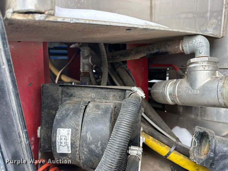 image for item YA1625 2024 Western Star 47X hydrovac truck