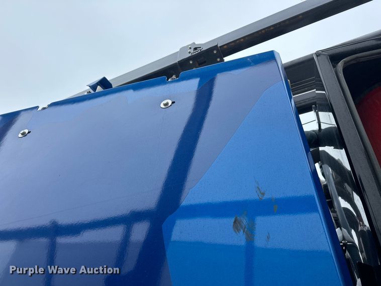 image for item YA1625 2024 Western Star 47X hydrovac truck