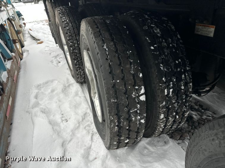 image for item YA1625 2024 Western Star 47X hydrovac truck