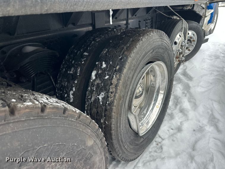 image for item YA1625 2024 Western Star 47X hydrovac truck