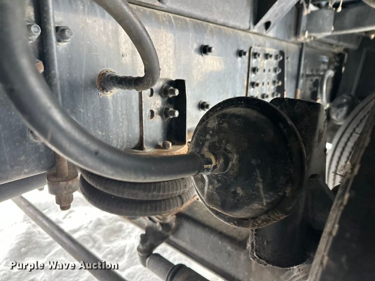 image for item YA1625 2024 Western Star 47X hydrovac truck