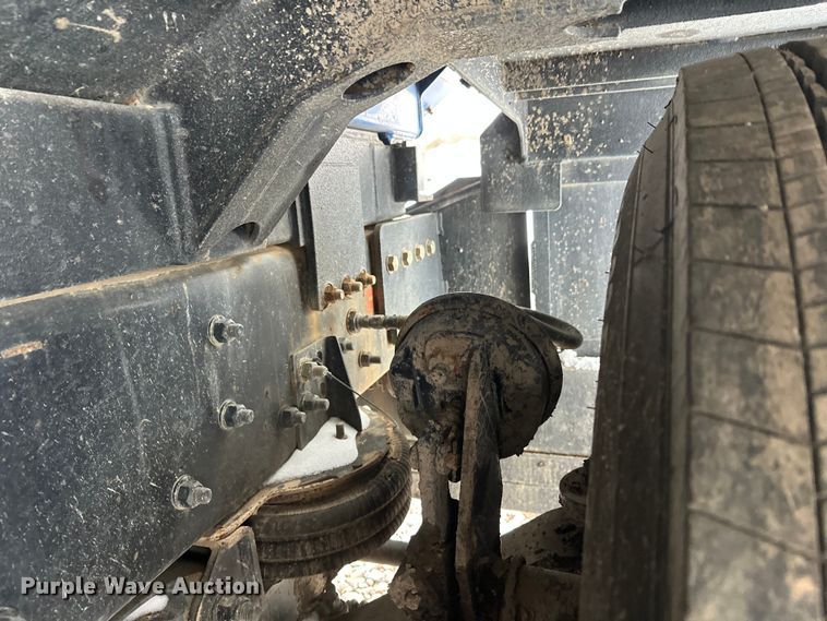 image for item YA1625 2024 Western Star 47X hydrovac truck