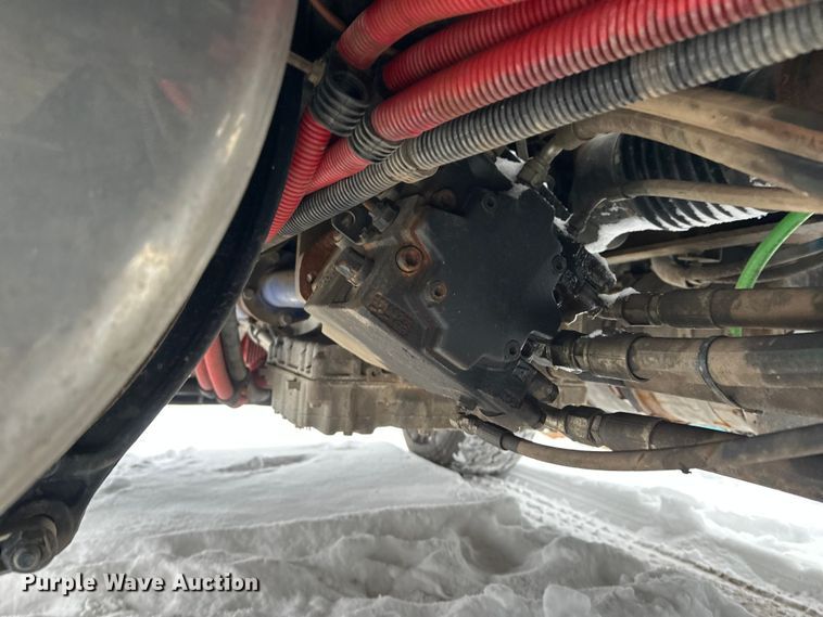 image for item YA1625 2024 Western Star 47X hydrovac truck