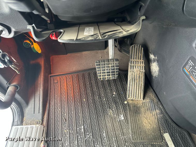 image for item YA1625 2024 Western Star 47X hydrovac truck