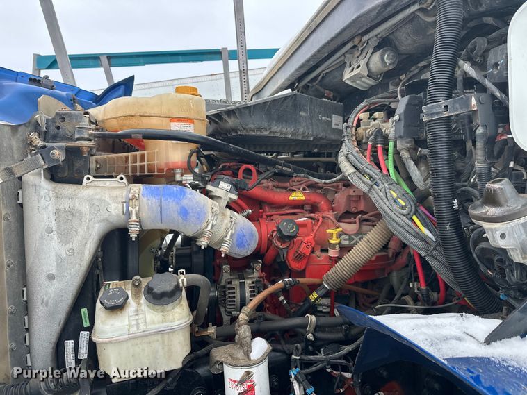 image for item YA1625 2024 Western Star 47X hydrovac truck