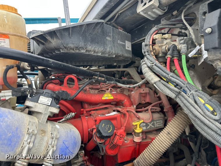 image for item YA1625 2024 Western Star 47X hydrovac truck