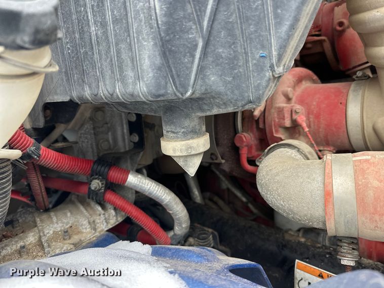 image for item YA1625 2024 Western Star 47X hydrovac truck