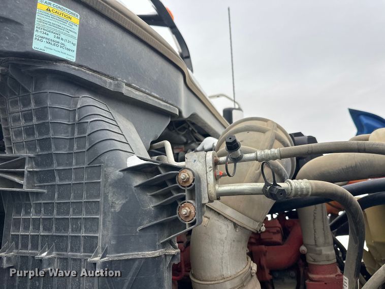 image for item YA1625 2024 Western Star 47X hydrovac truck