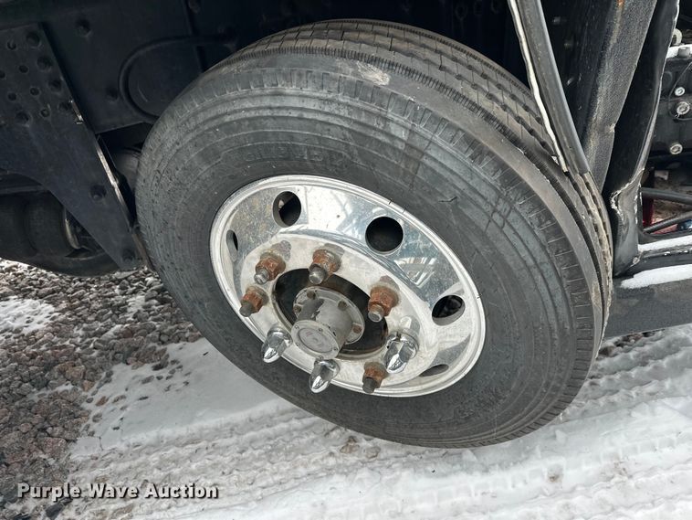 image for item YA1625 2024 Western Star 47X hydrovac truck