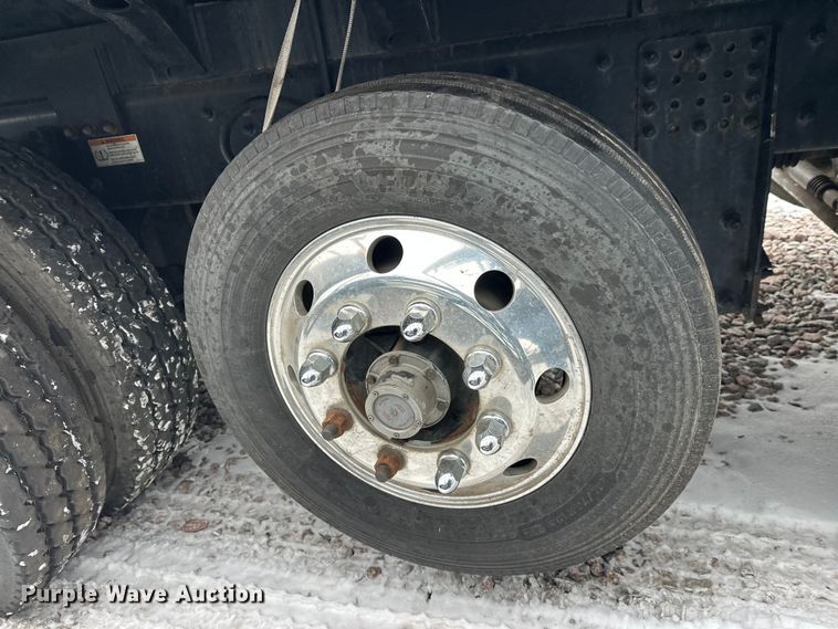 image for item YA1625 2024 Western Star 47X hydrovac truck