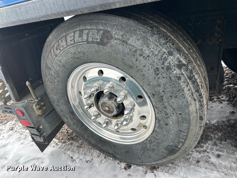 image for item YA1625 2024 Western Star 47X hydrovac truck