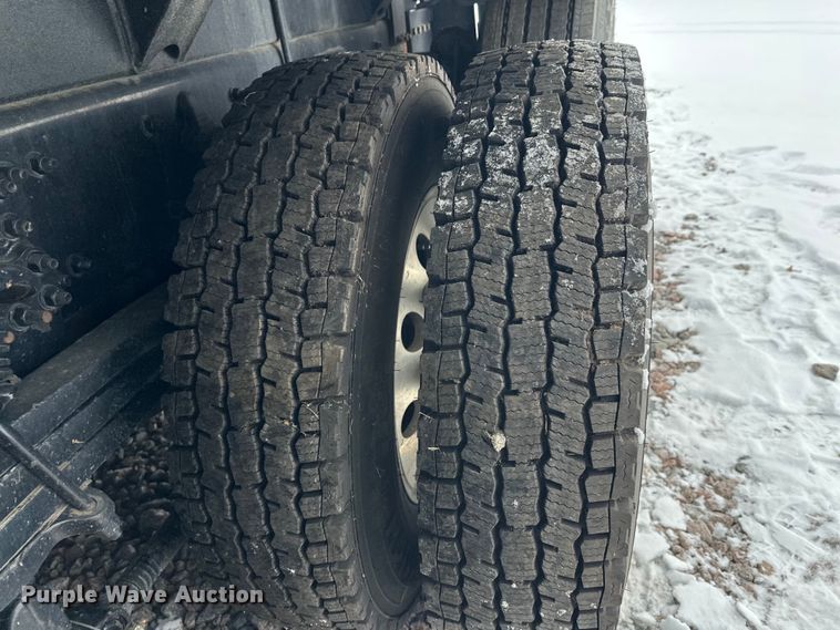 image for item YA1625 2024 Western Star 47X hydrovac truck