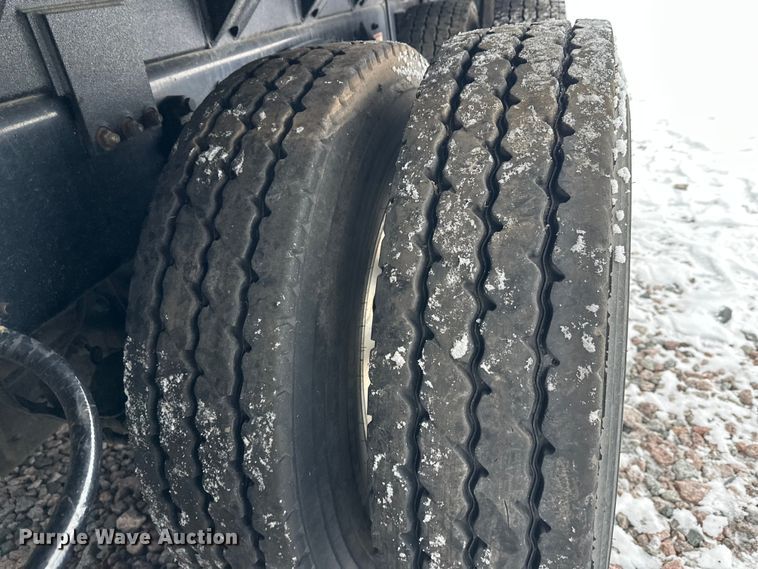 image for item YA1625 2024 Western Star 47X hydrovac truck