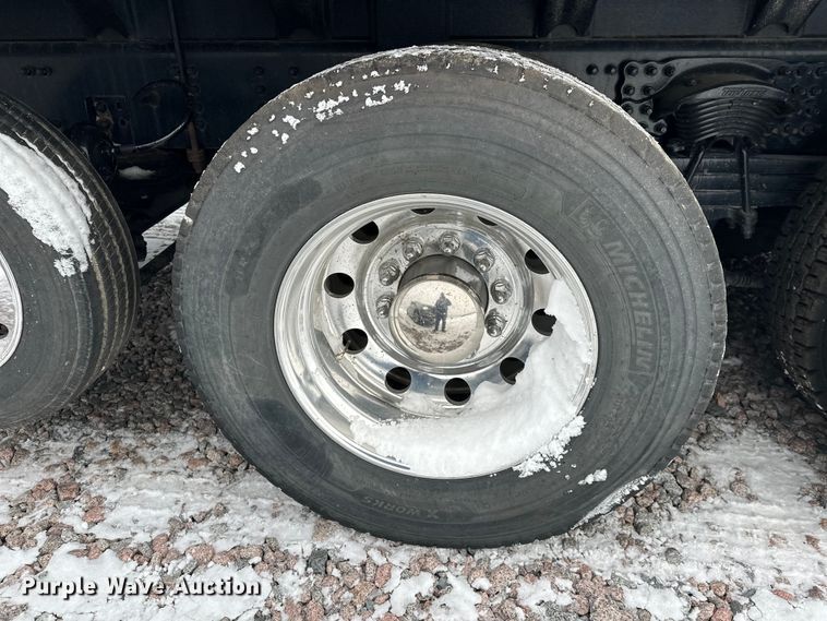 image for item YA1625 2024 Western Star 47X hydrovac truck