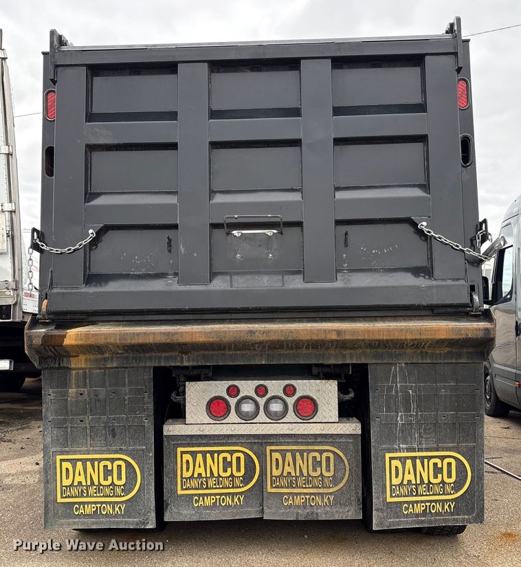 image for item YA1627 2025 Kenworth  T880 dump truck