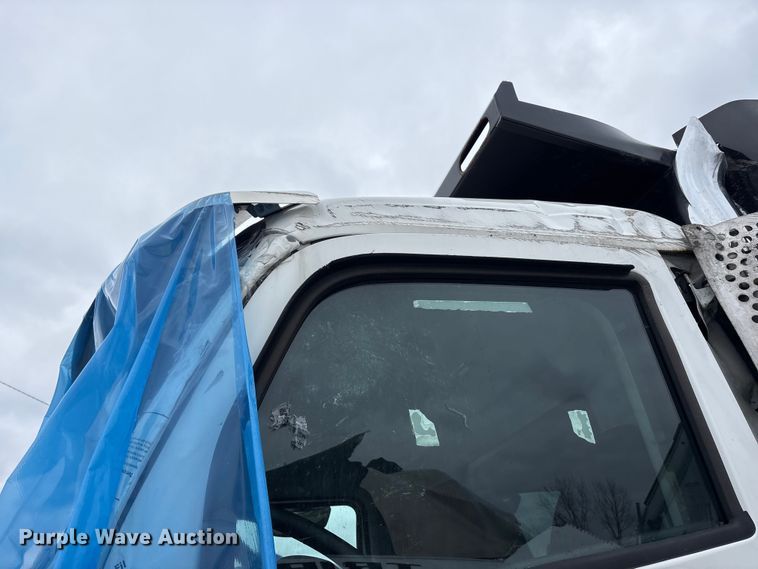 image for item YA1627 2025 Kenworth  T880 dump truck