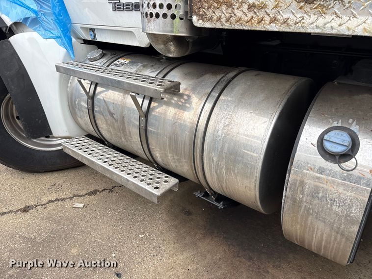 image for item YA1627 2025 Kenworth  T880 dump truck