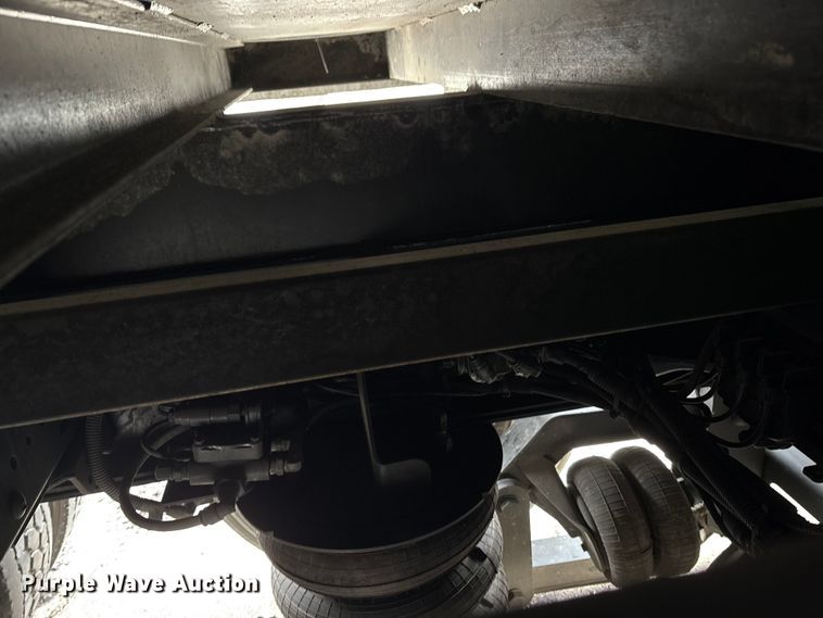 image for item YA1627 2025 Kenworth  T880 dump truck