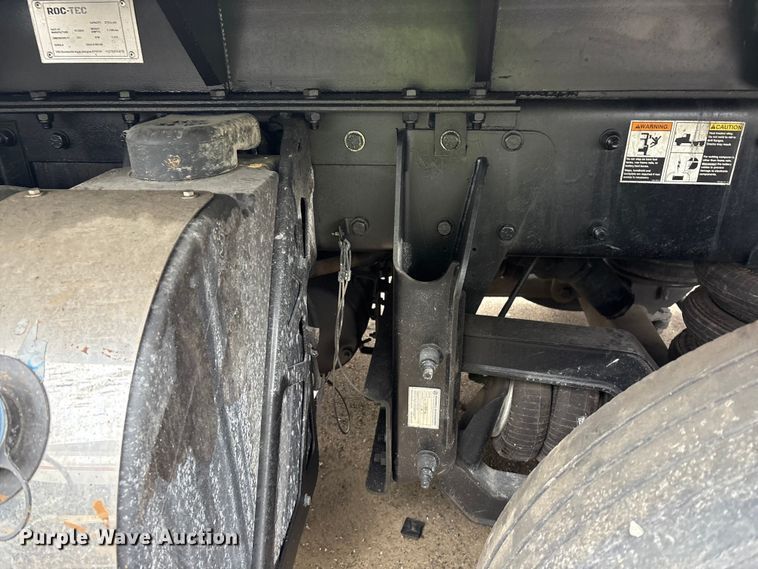 image for item YA1627 2025 Kenworth  T880 dump truck