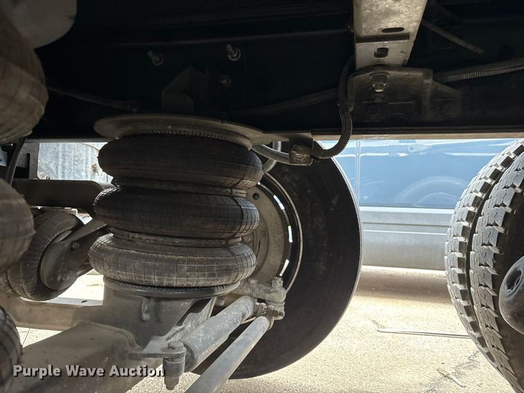 image for item YA1627 2025 Kenworth  T880 dump truck