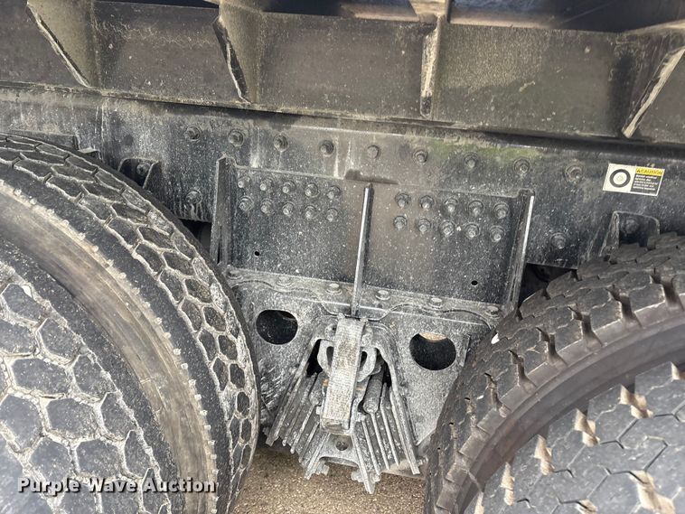 image for item YA1627 2025 Kenworth  T880 dump truck