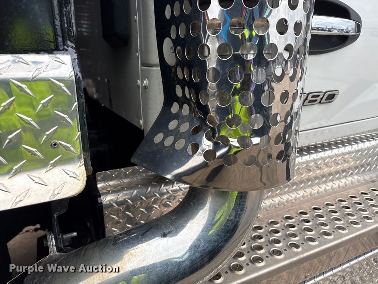 image for item YA1627 2025 Kenworth  T880 dump truck