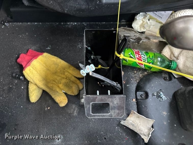 image for item YA1627 2025 Kenworth  T880 dump truck