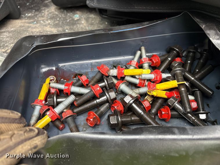 image for item YA1627 2025 Kenworth  T880 dump truck